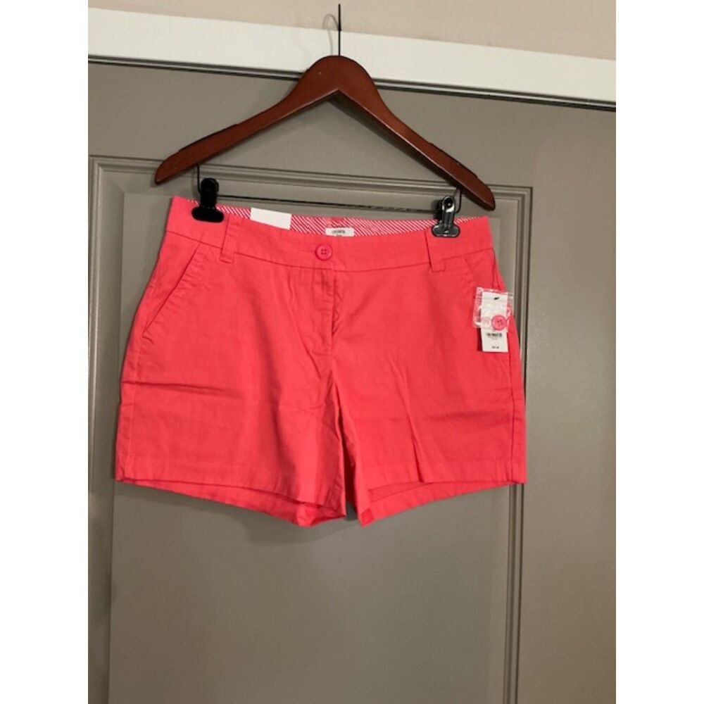 Crown and Ivy 5in Caroline Shorts in Coral Color  Sz 6 NWT